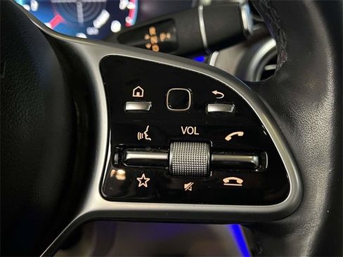 Certified 2022 Mercedes-Benz GLC 300 4MATIC image 23