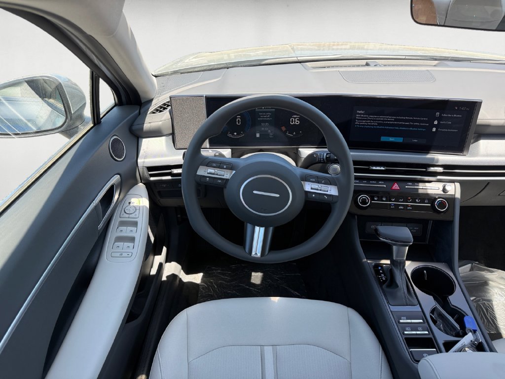 New 2026 Hyundai Sonata SE FWD image 12