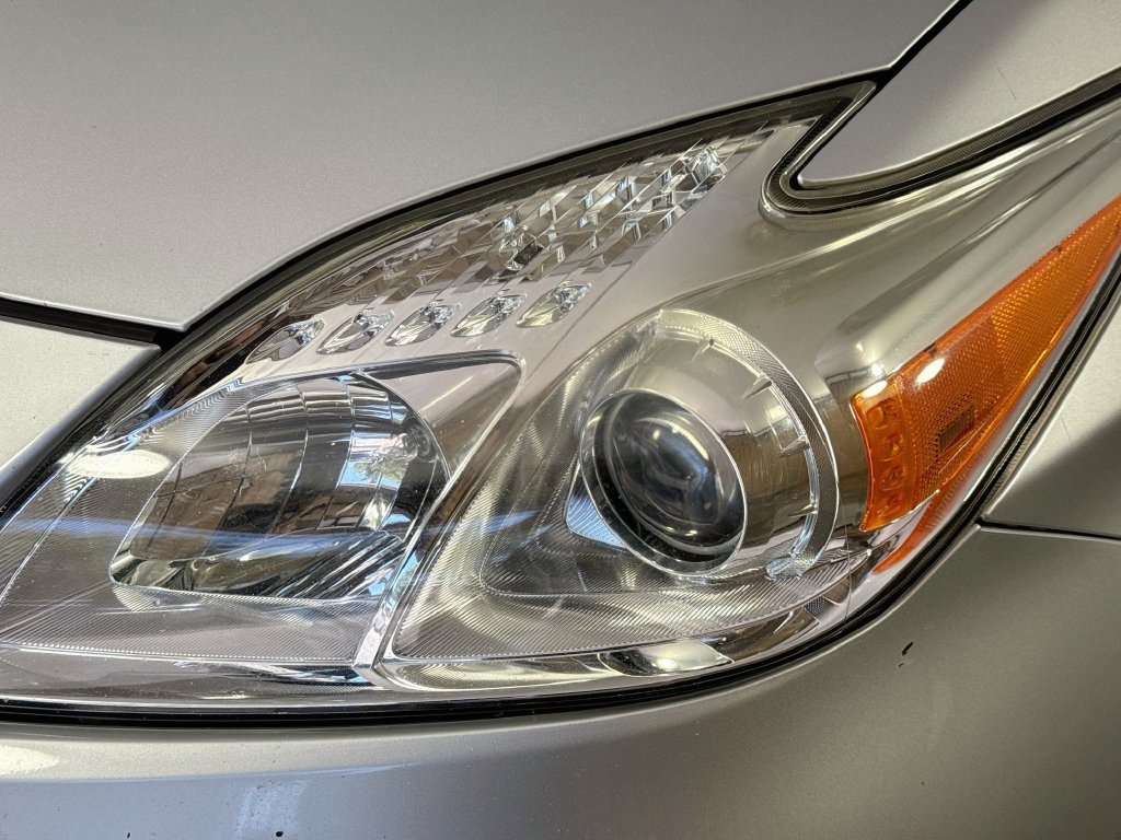 Used 2014 Toyota Prius Three FWD image 35