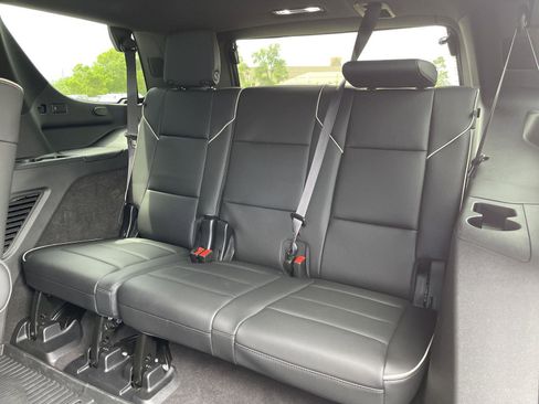 Certified 2024 Cadillac Escalade Premium Luxury w/ Performance Package AWD/4WD image 47