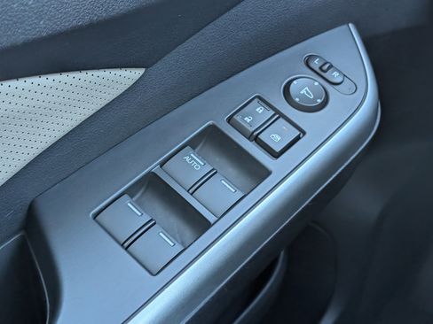 Used 2015 Honda CR-V EX-L image 22
