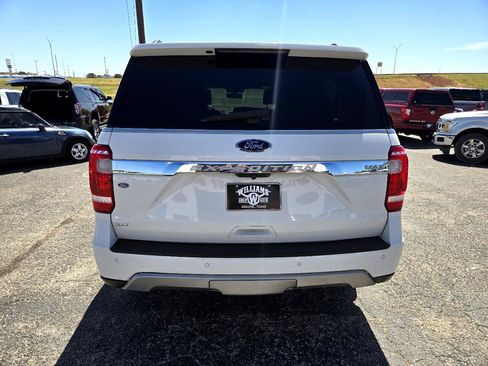 Used 2021 Ford Expedition Max XLT image 6