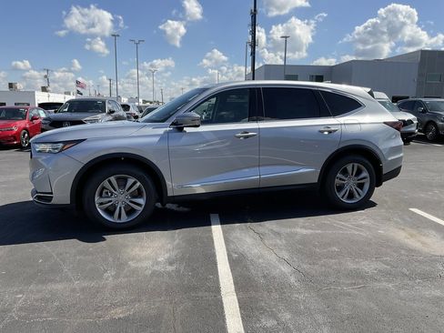 New 2026 Acura MDX SH-AWD image 4