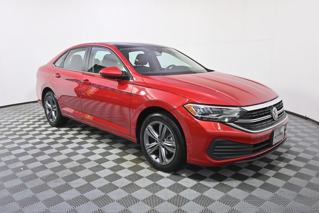Used 2023 Volkswagen Jetta SE w/ Panoramic Sunroof Package FWD image 8