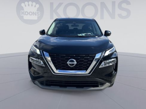 Used 2022 Nissan Rogue SV image 11