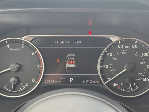 Used 2024 Nissan Rogue SV image 20
