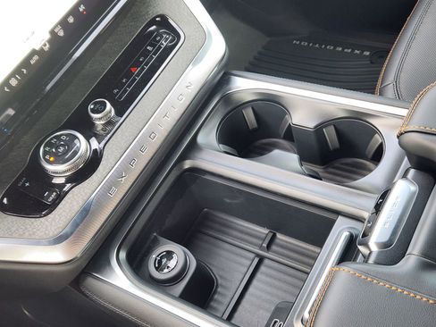 New 2026 Ford Expedition Tremor image 20