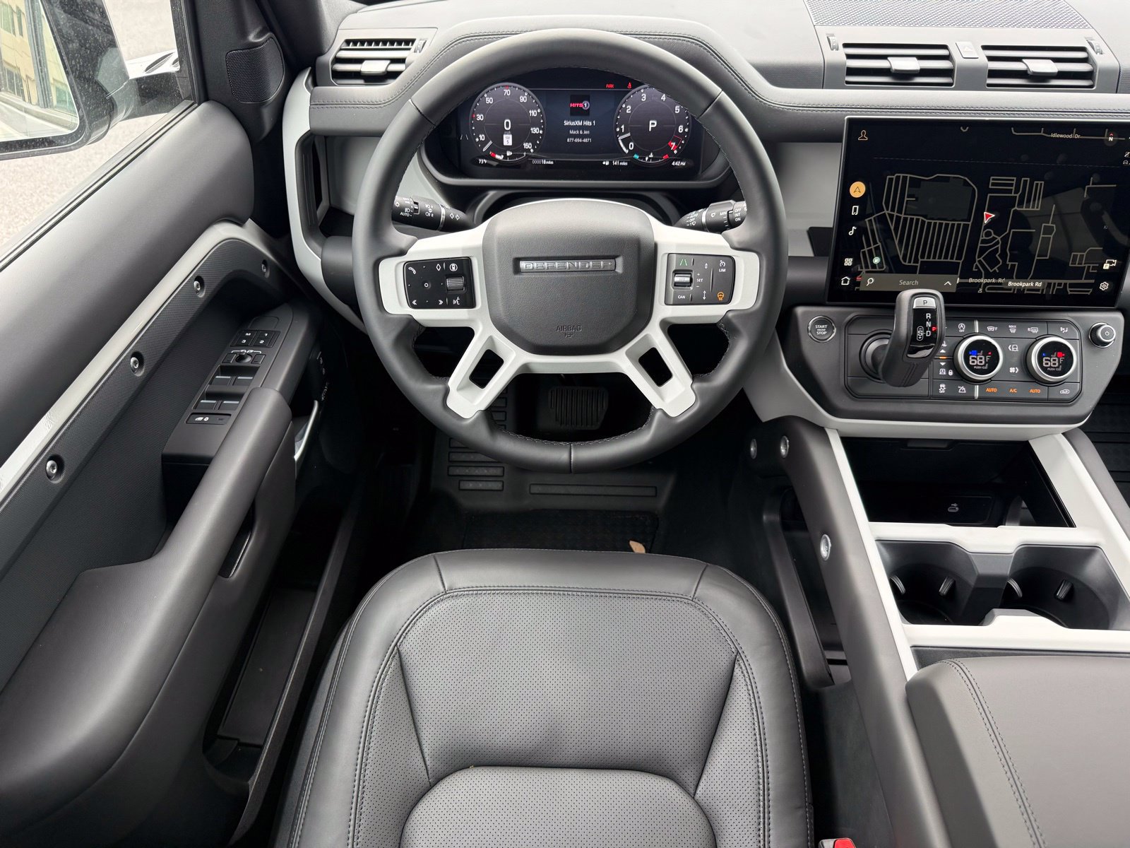 New 2026 Land Rover Defender 110 X-Dynamic SE AWD/4WD image 29
