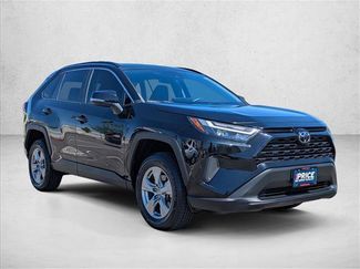 Used 2023 Toyota RAV4 XLE FWD video 3