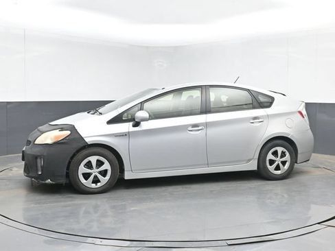 Used 2012 Toyota Prius Two FWD image 6