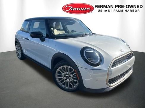 Used 2025 MINI Cooper S image 1
