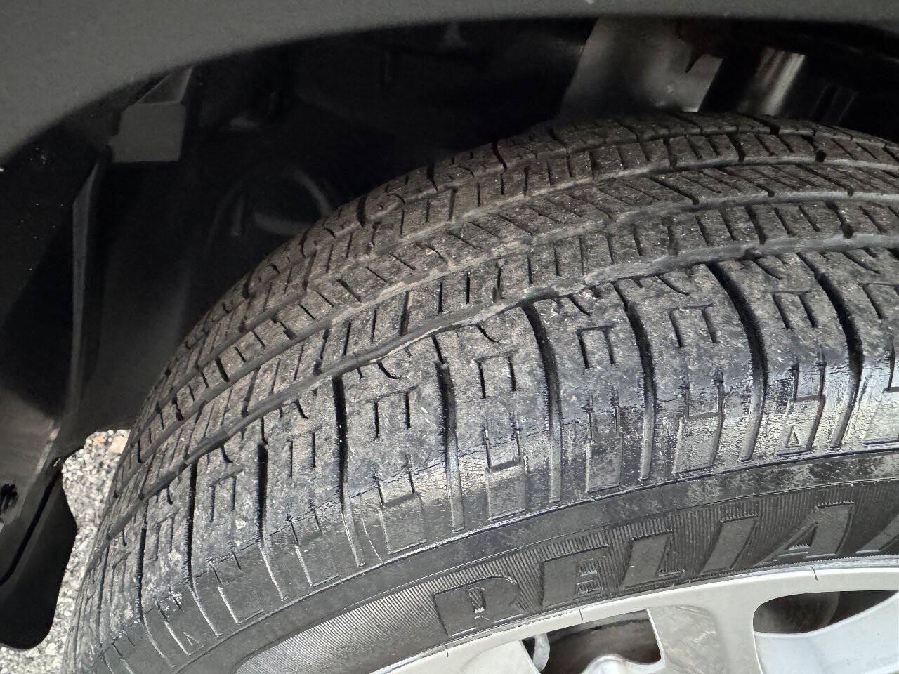 Used 2018 Jeep Renegade Latitude FWD image 16