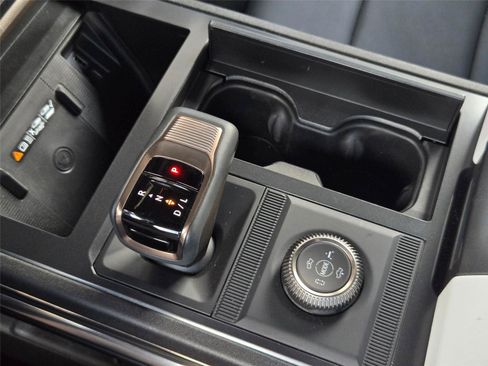 Used 2025 GMC Hummer EV 3X AWD/4WD image 23