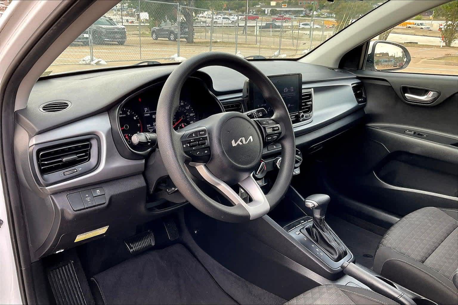 Certified 2022 Kia Rio S FWD image 2