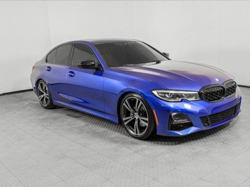 Used 2021 BMW 330i Sedan w/ M Sport Package image 11