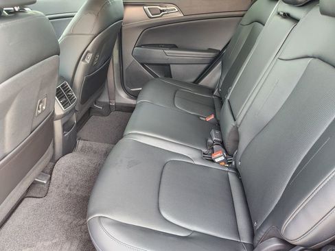 New 2026 Kia Sportage EX FWD image 22