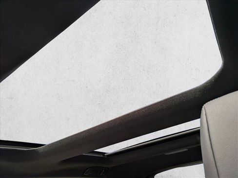 Used 2025 Toyota bZ4X AWD image 15