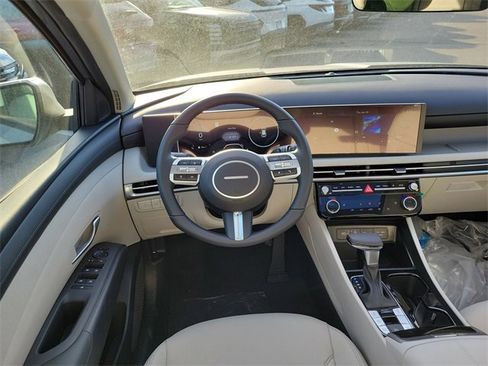 New 2026 Hyundai Tucson SEL image 12