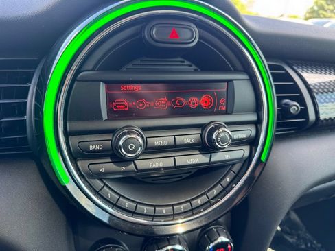 Used 2015 MINI Cooper S FWD image 3