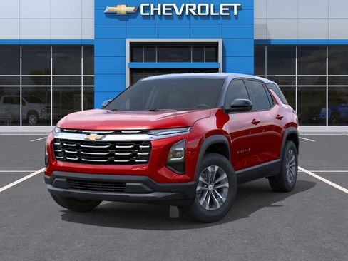 New 2026 Chevrolet Equinox LT w/ Convenience Package II AWD/4WD image 6
