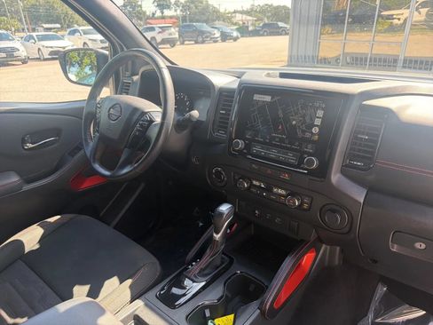 Used 2024 Nissan Frontier PRO-4X w/ Technology Package AWD/4WD image 21