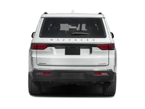 Used 2023 Jeep Wagoneer 4WD image 5