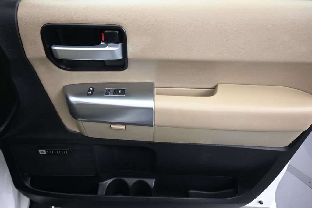 Used 2019 Toyota Sequoia Limited w/ Safety & Convenience Package AWD/4WD image 60