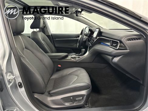 Used 2023 Toyota Camry XSE image 19