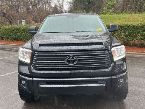 Used 2017 Toyota Tundra Platinum image 2