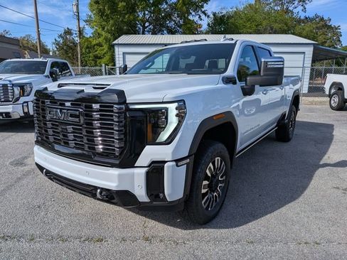 New 2026 GMC Sierra 2500 Denali Ultimate AWD/4WD image 9