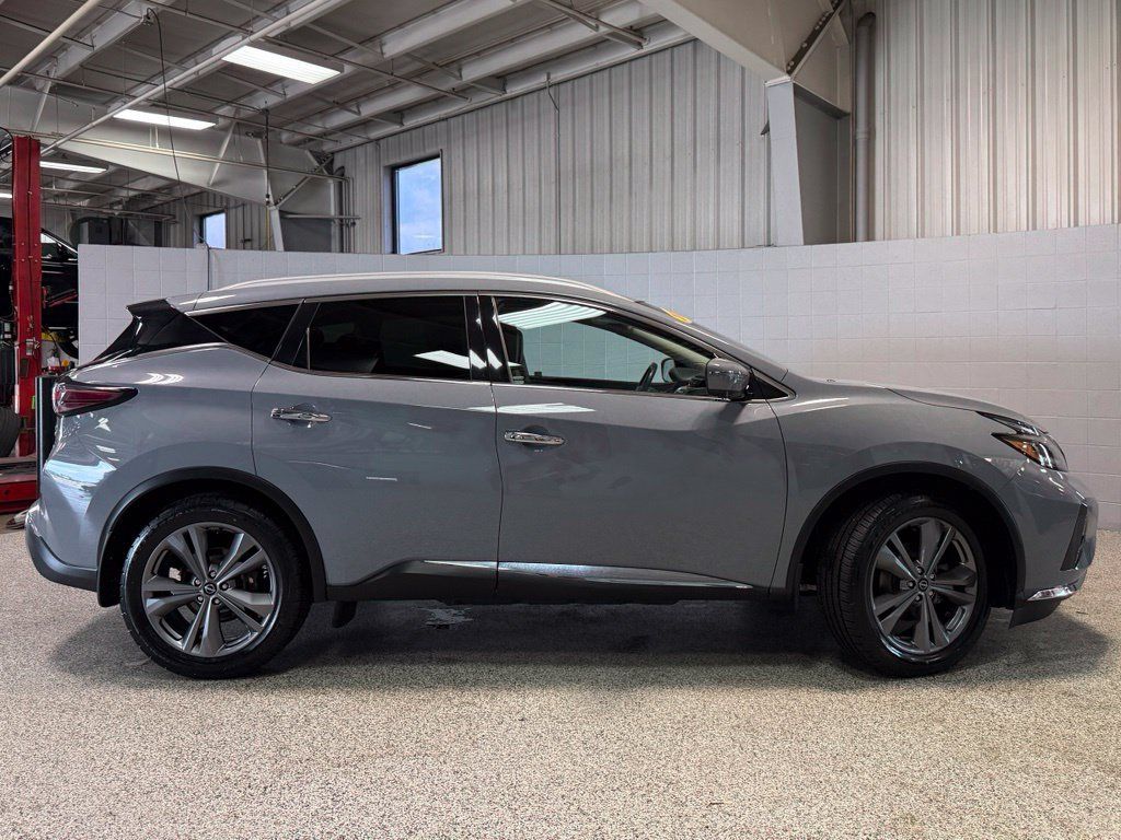 Used 2023 Nissan Murano Platinum AWD/4WD image 7