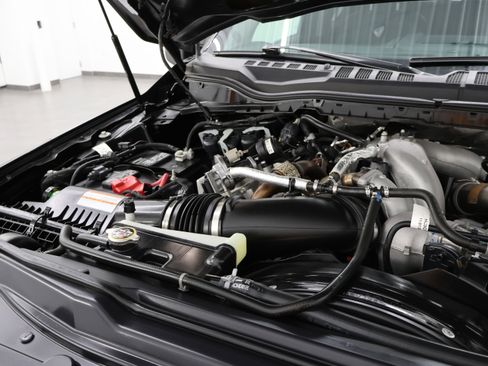Used 2021 Ford F350 Lariat AWD/4WD image 17