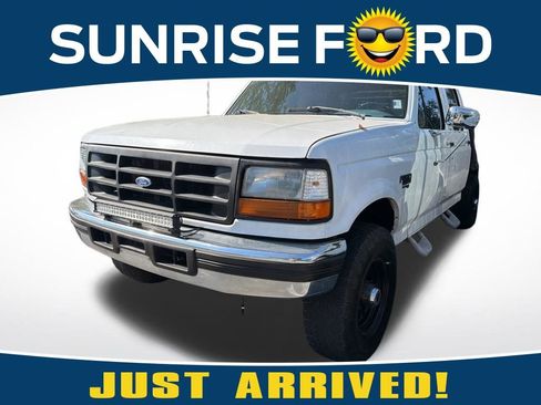 Used 1997 Ford F250 4x4 Crew Cab Heavy Duty image 1