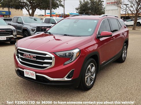 Used 2020 GMC Terrain SLT image 1