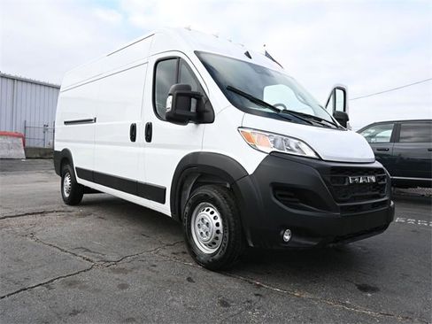 New 2026 RAM ProMaster 2500 w/ Premium Convenience Group image 39