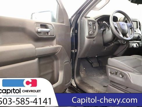 Used 2026 Chevrolet Silverado 1500 Custom Trail Boss w/ Turbomax Blackout Package image 11