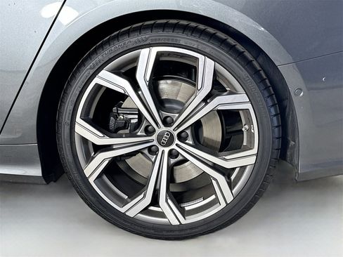 New 2025 Audi S6 Premium Plus image 32