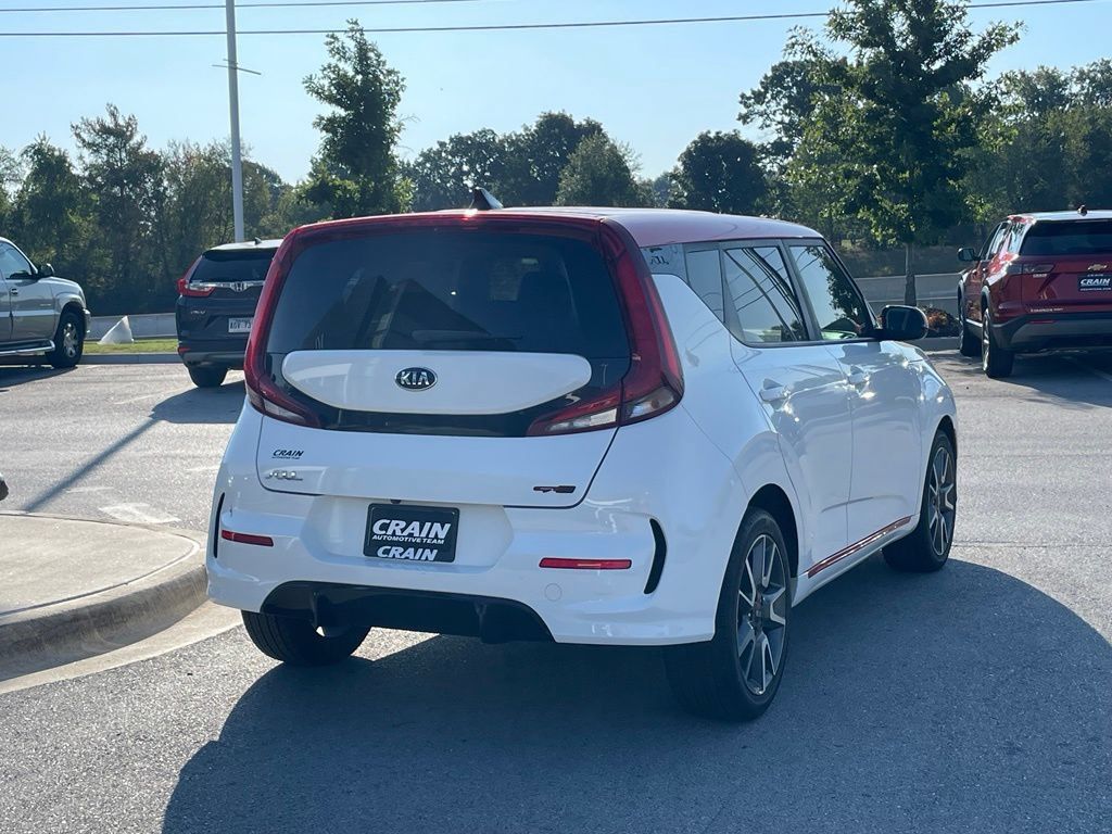 Used 2020 Kia Soul GT-Line FWD image 7