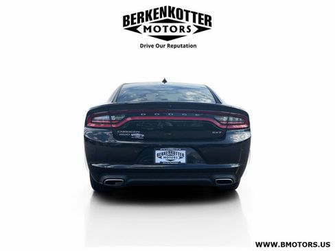 Used 2015 Dodge Charger SXT w/ AWD Plus Group image 3