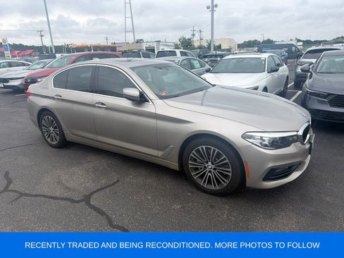 Used 2018 BMW 530i xDrive AWD/4WD image 1