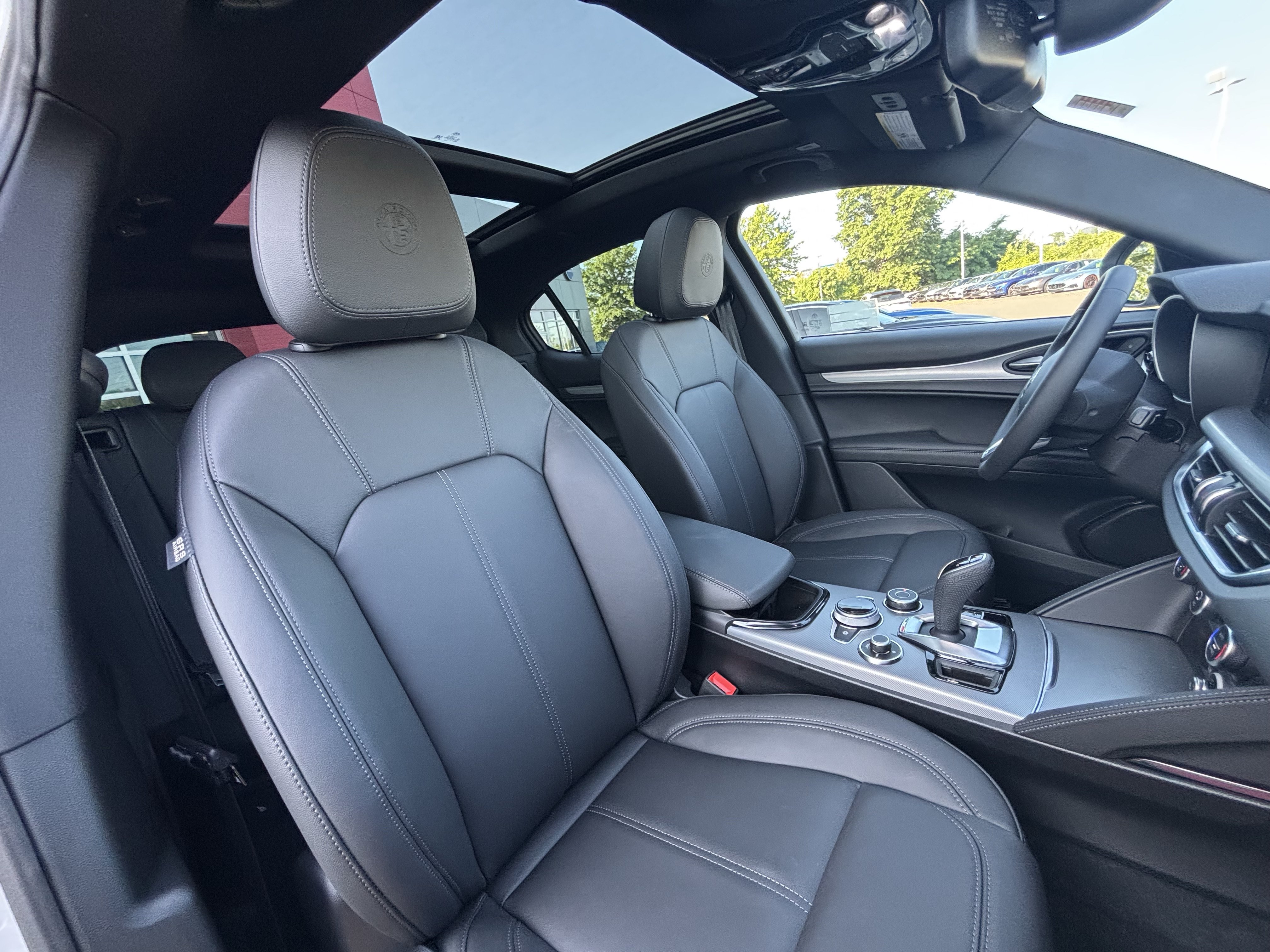 New 2026 Alfa Romeo Stelvio Sprint AWD/4WD image 30