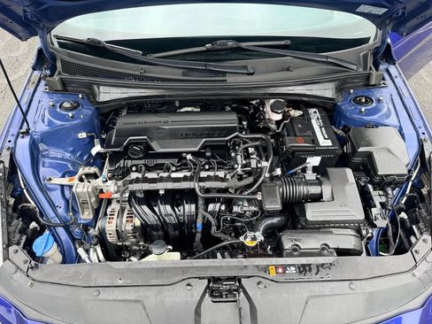 Used 2023 Hyundai Elantra SEL FWD image 38