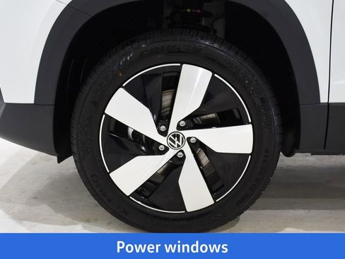 New 2026 Volkswagen Taos S AWD/4WD image 6