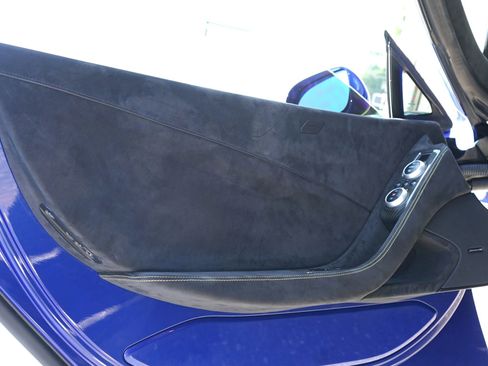 Used 2015 McLaren 650S Spider image 22