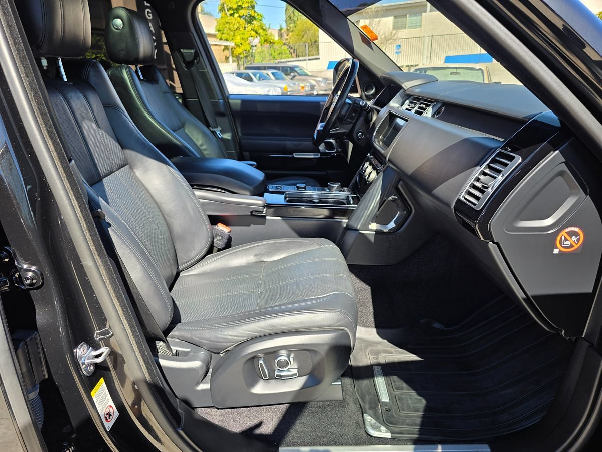 Used 2017 Land Rover Range Rover HSE AWD/4WD image 15