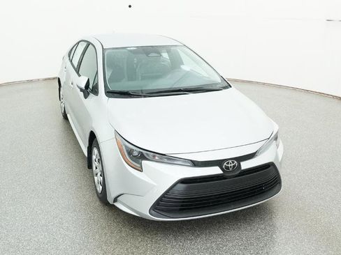 New 2026 Toyota Corolla LE image 32