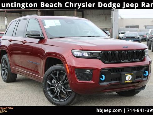 Used 2023 Jeep Grand Cherokee 30th Anniversary image 1