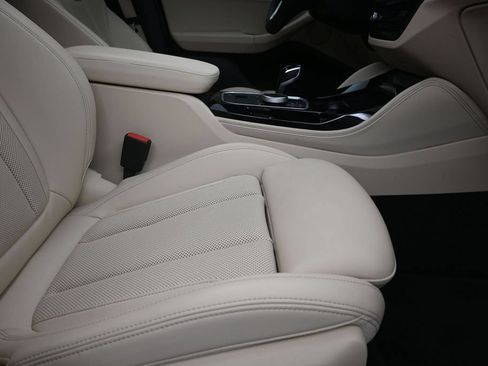 Used 2022 BMW X4 xDrive30i w/ Premium Package AWD/4WD image 25