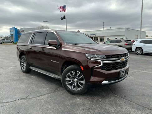 Used 2023 Chevrolet Suburban LS w/ Driver Alert Package image 1