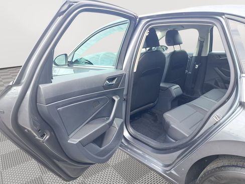 Used 2024 Volkswagen Jetta SE image 13